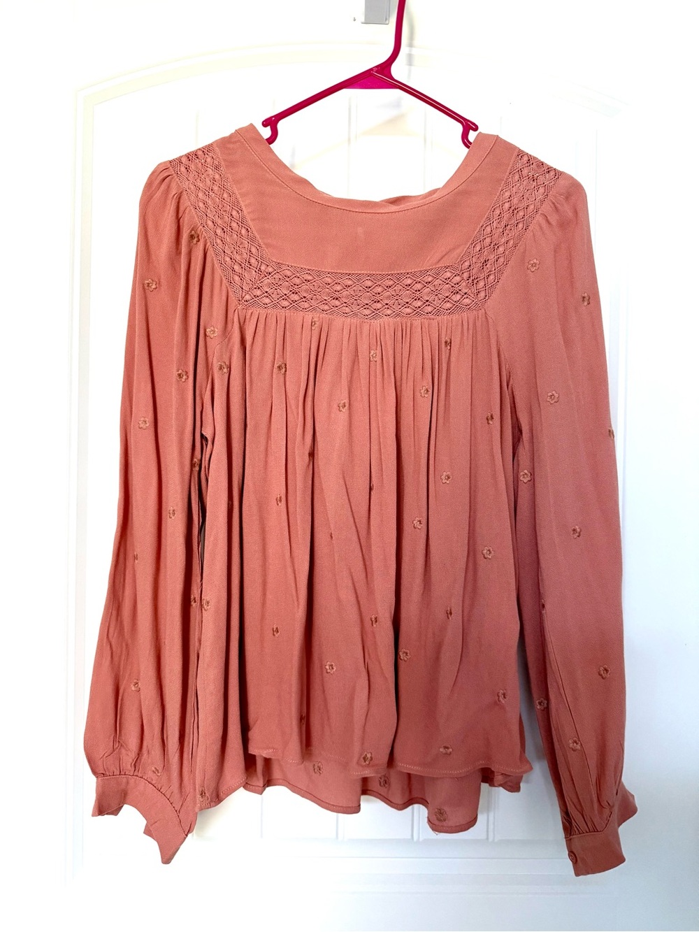 In Loom Rust-Pink Embroidered Long Sleeve Blouse M New